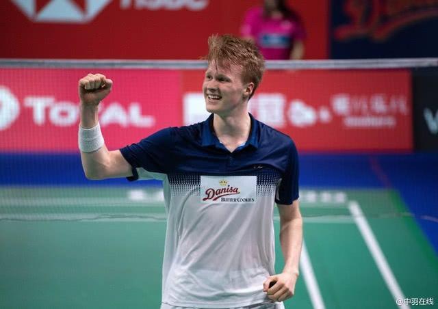 展示力量与 展示力量与