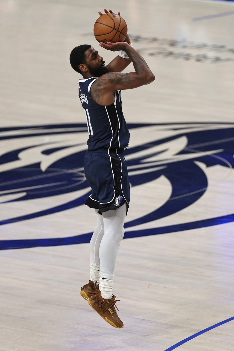 i则更偏向 i则更偏向